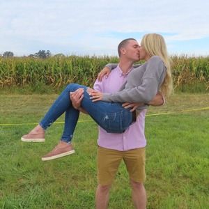 Meet your Posher, Tori